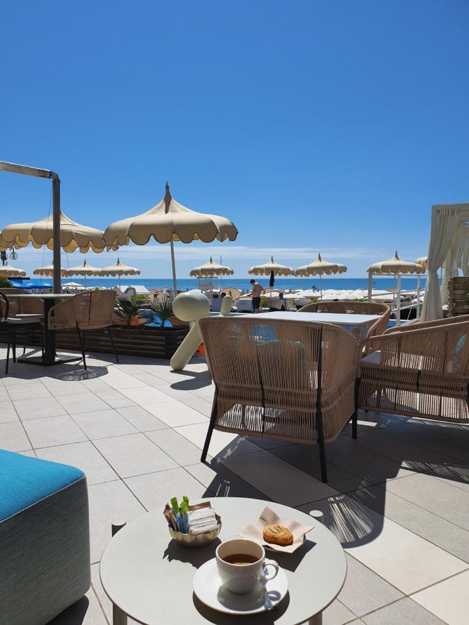 Hotel Delle Nazioni ลิโดดิเยโซโล ภายนอก รูปภาพ