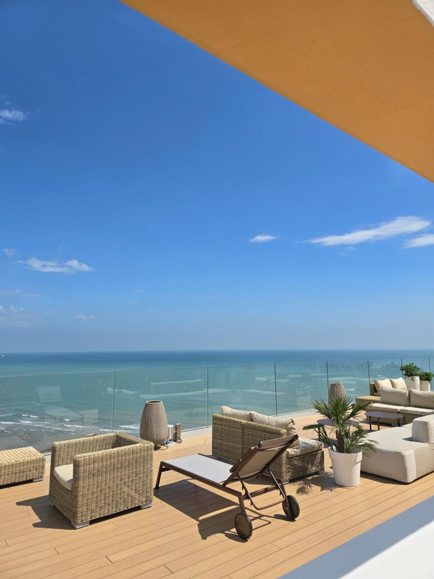 Hotel Delle Nazioni ลิโดดิเยโซโล ภายนอก รูปภาพ