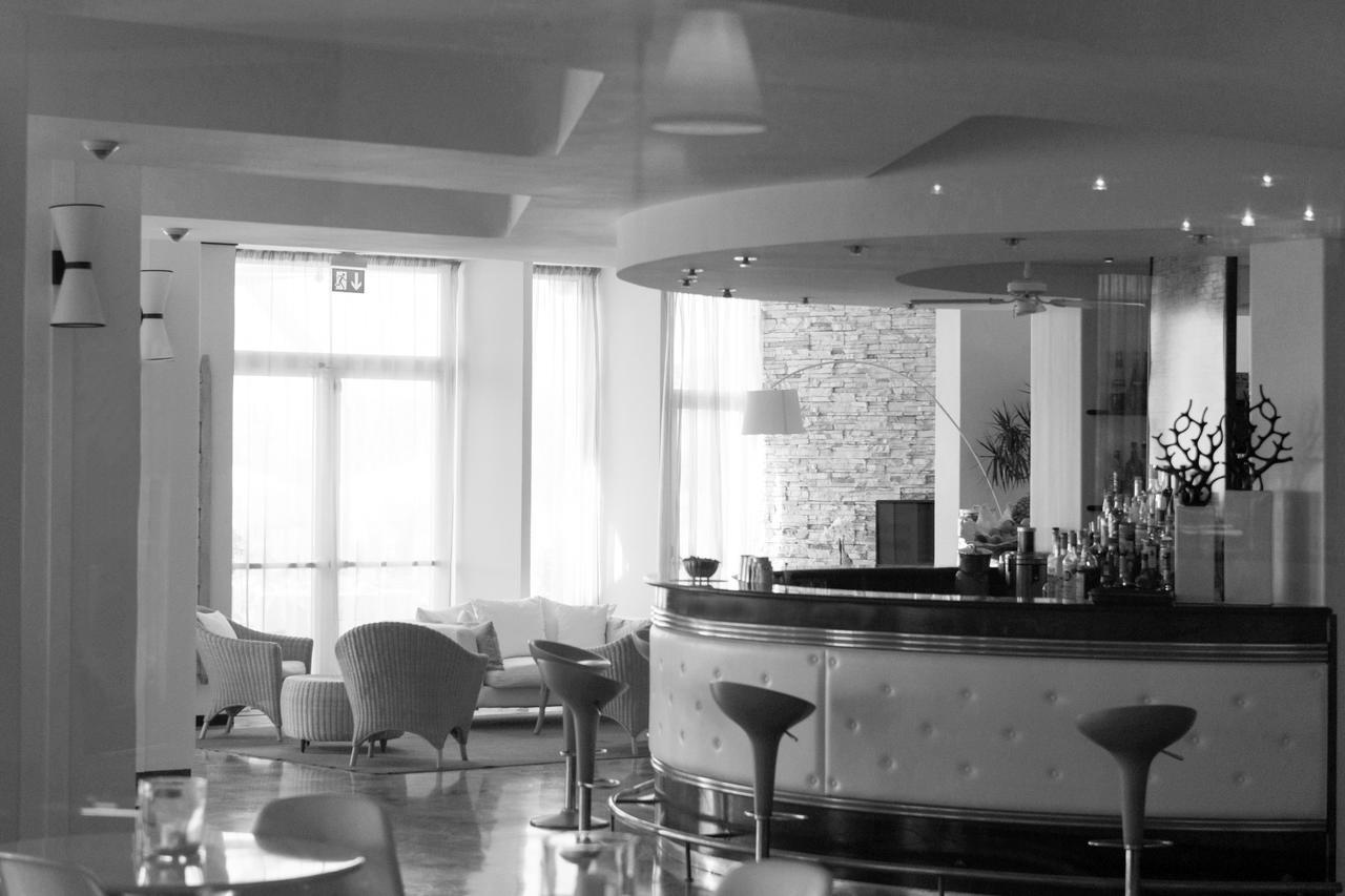 Hotel Delle Nazioni ลิโดดิเยโซโล ภายนอก รูปภาพ