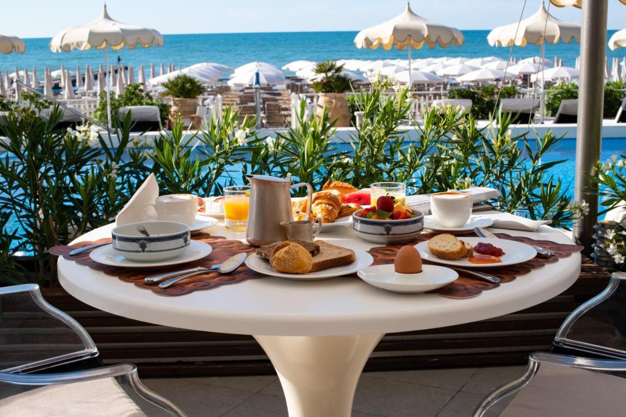 Hotel Delle Nazioni ลิโดดิเยโซโล ภายนอก รูปภาพ